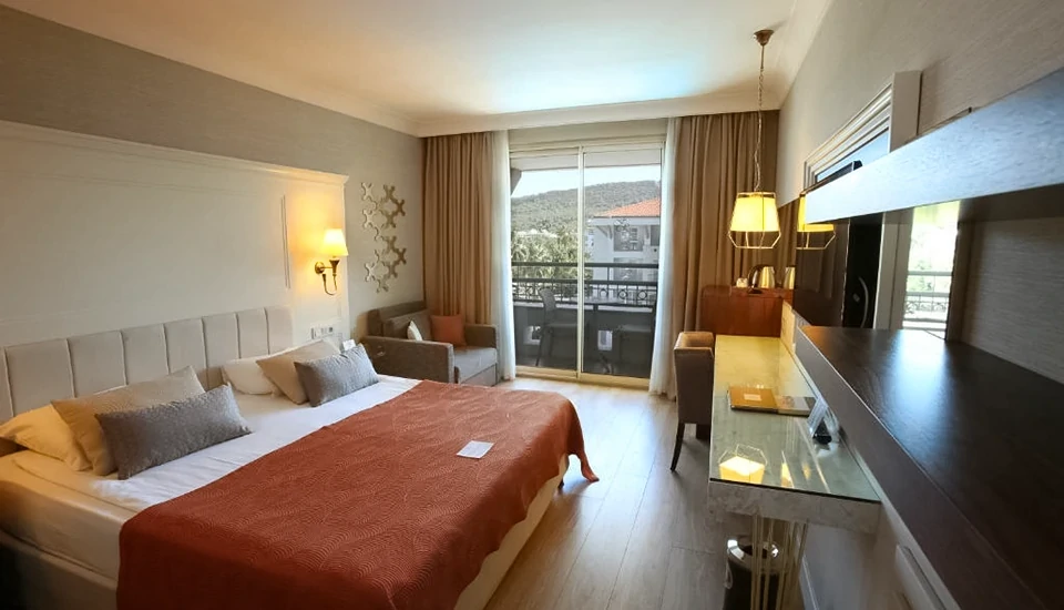 هتل فیم رزیدنس کمر آنتالیا